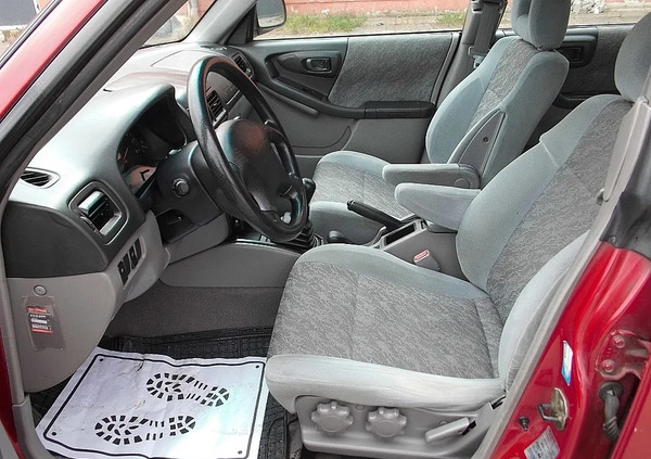 Subaru Forester cena 14900 przebieg: 310000, rok produkcji 1999 z Izbica Kujawska małe 277